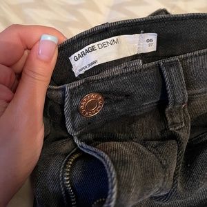 BLACK SUPER SKINNY JEANS, SIZE 27W